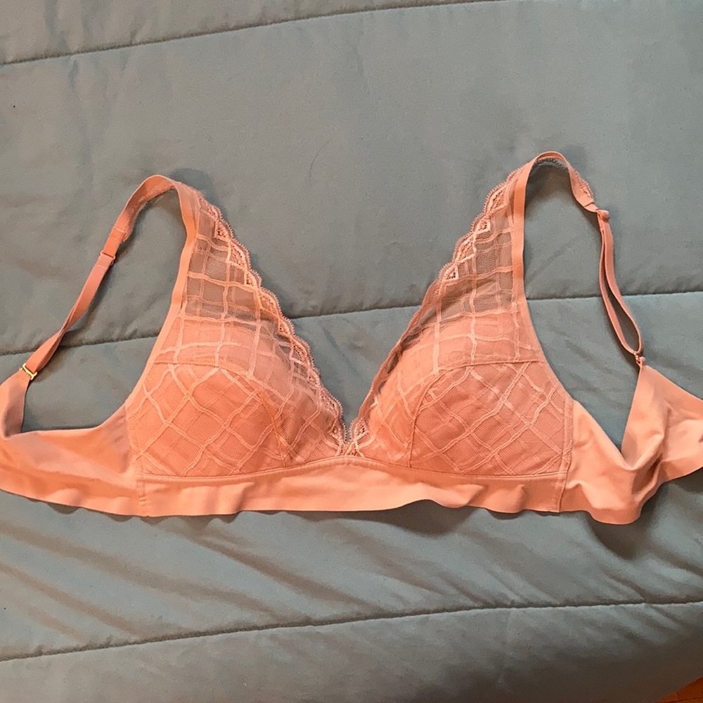 True & Co lace bralette